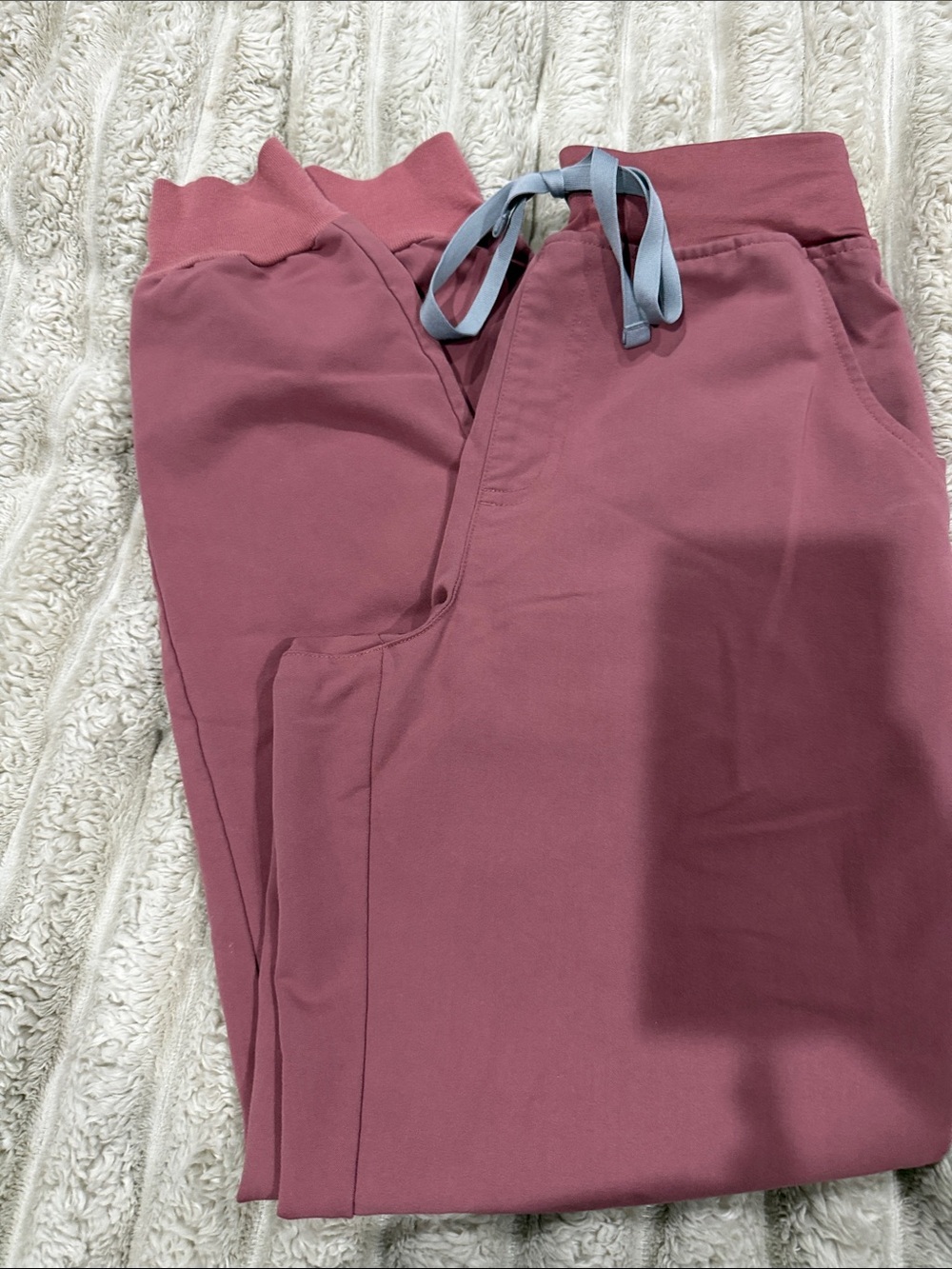 Figs Technical Collection Dusty Rose Jogger Pants with Gray Drawstring